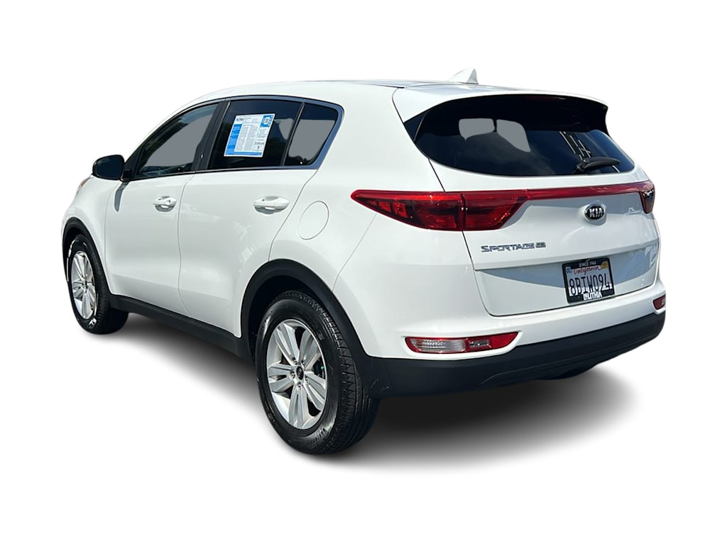 Thumbnail: 2017 Kia Sportage - 4