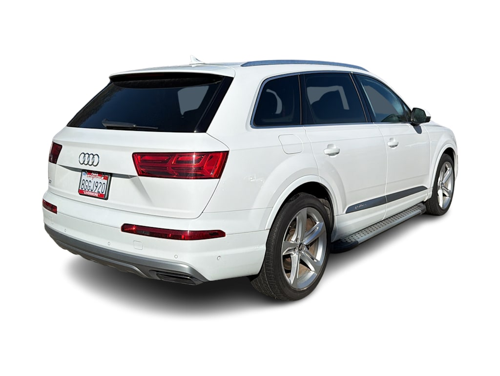 Thumbnail: 2019 Audi Q7 - 20