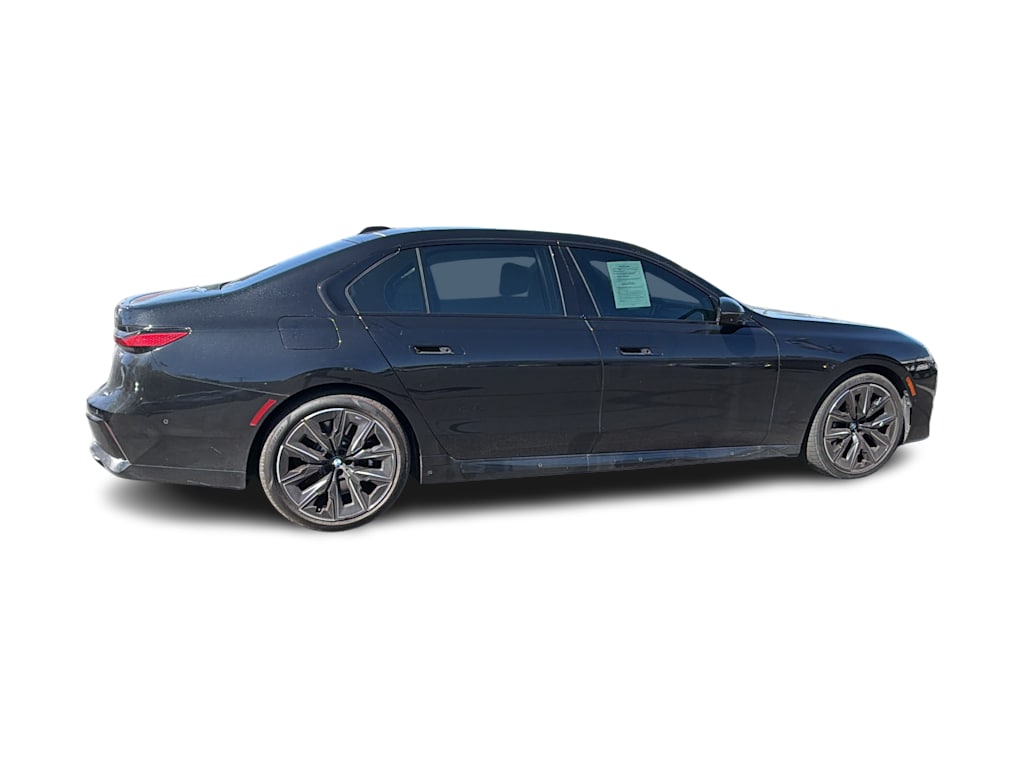 Thumbnail: 2023 BMW 7 Series - 17