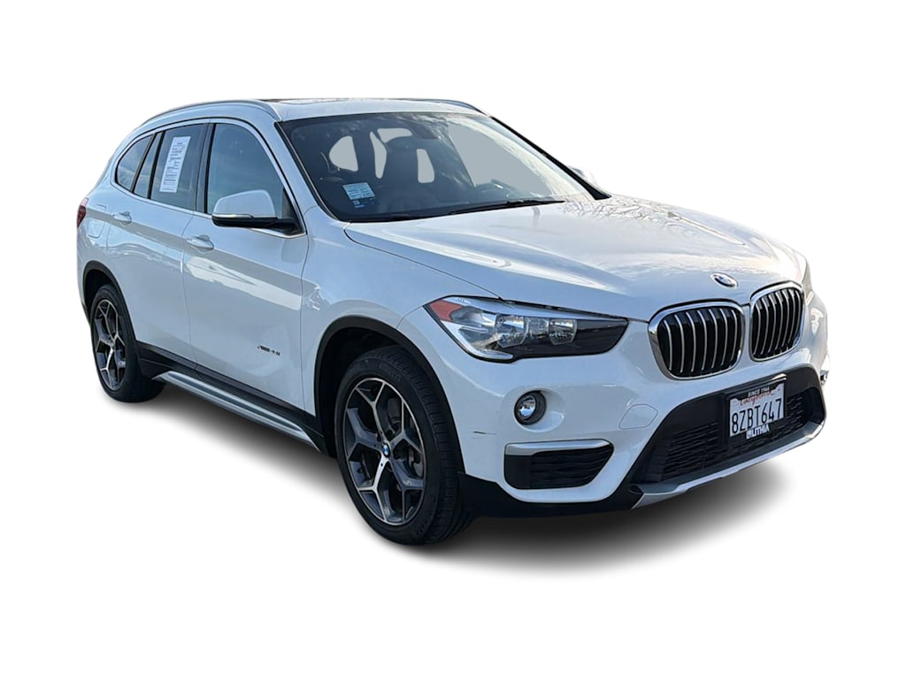 Thumbnail: 2018 BMW X1 - 18
