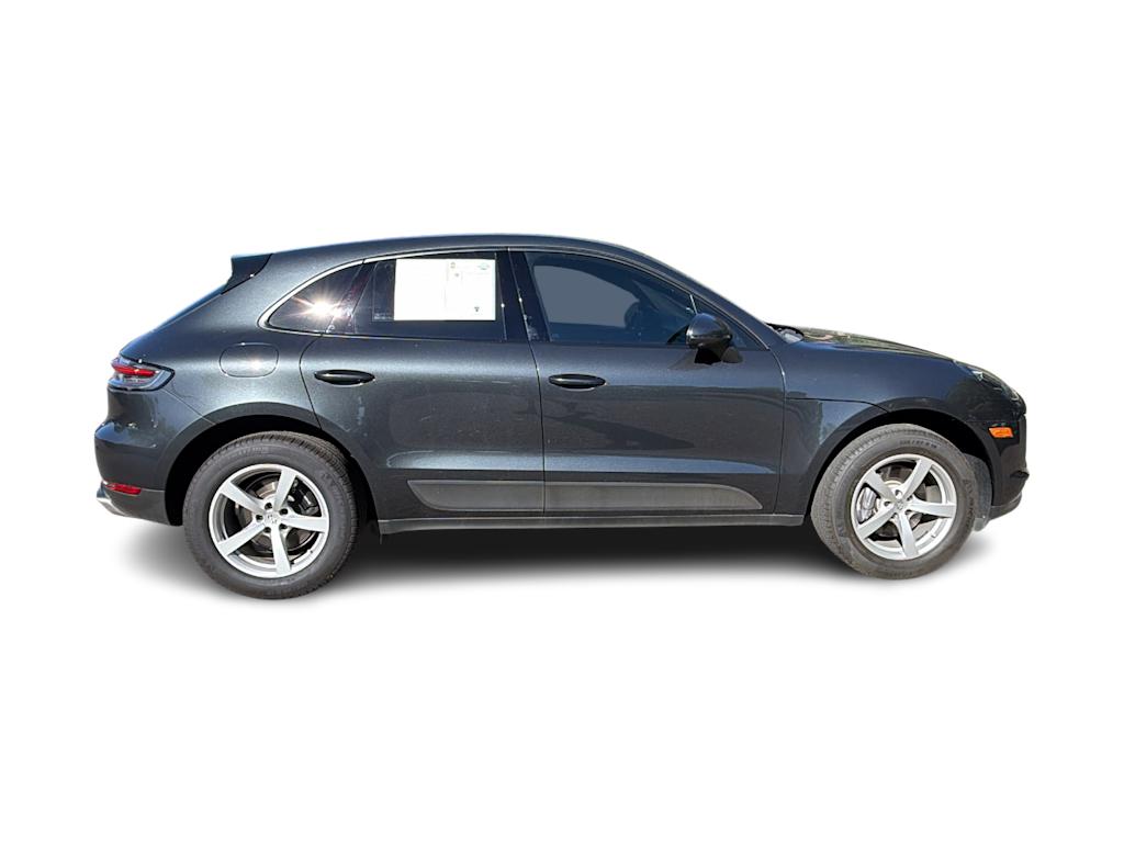 Thumbnail: 2020 Porsche Macan - 19