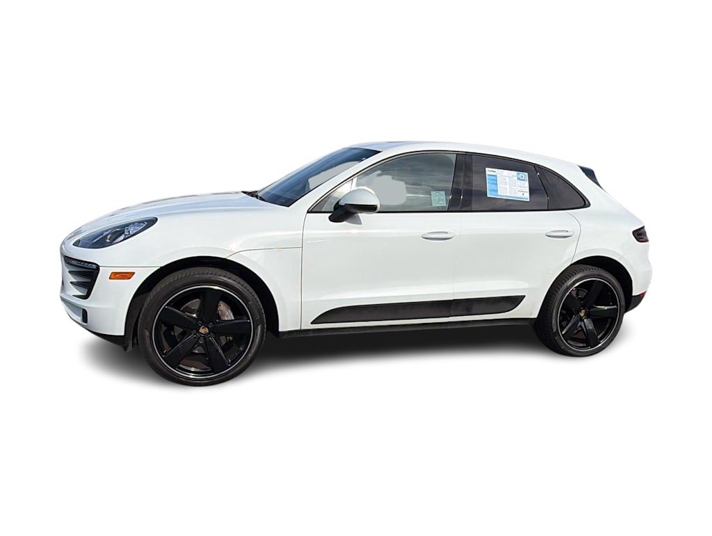 Thumbnail: 2017 Porsche Macan - 3