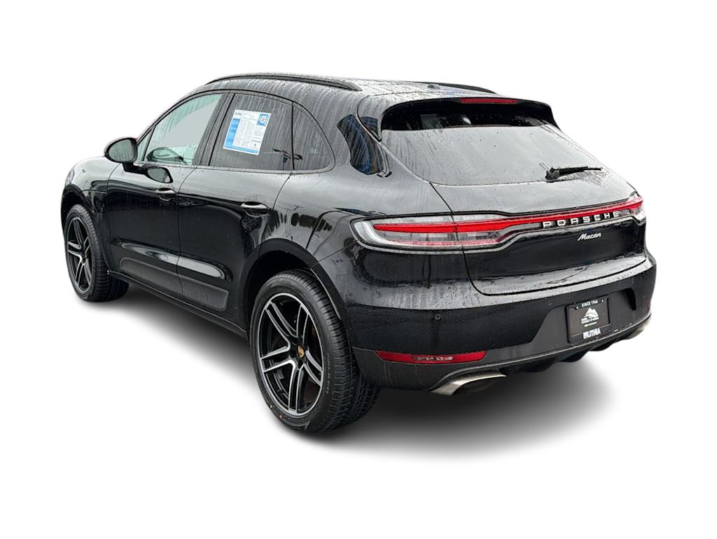 Thumbnail: 2021 Porsche Macan - 4