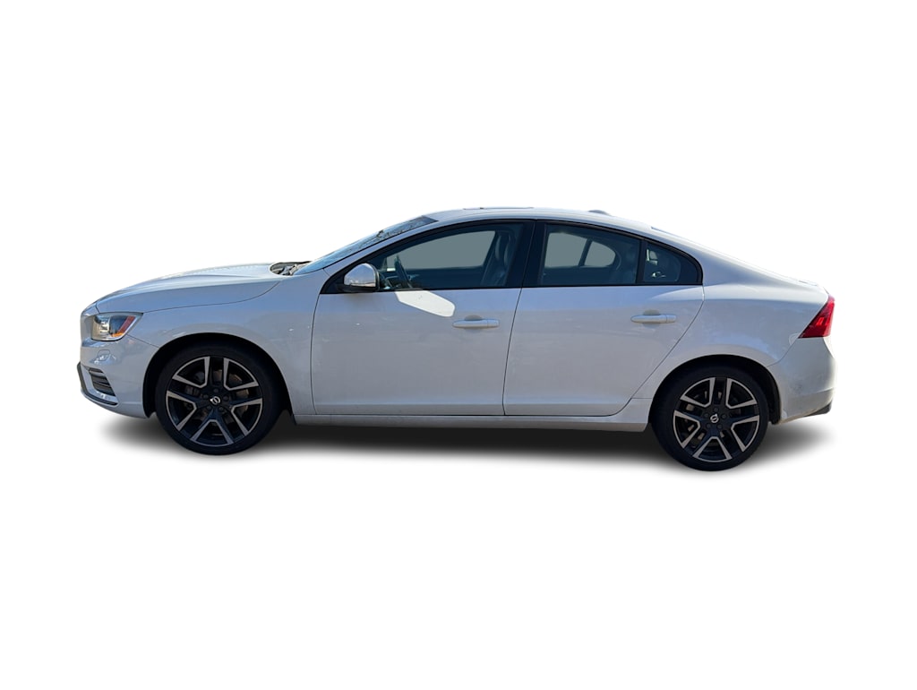 Thumbnail: 2017 Volvo S60 - 3