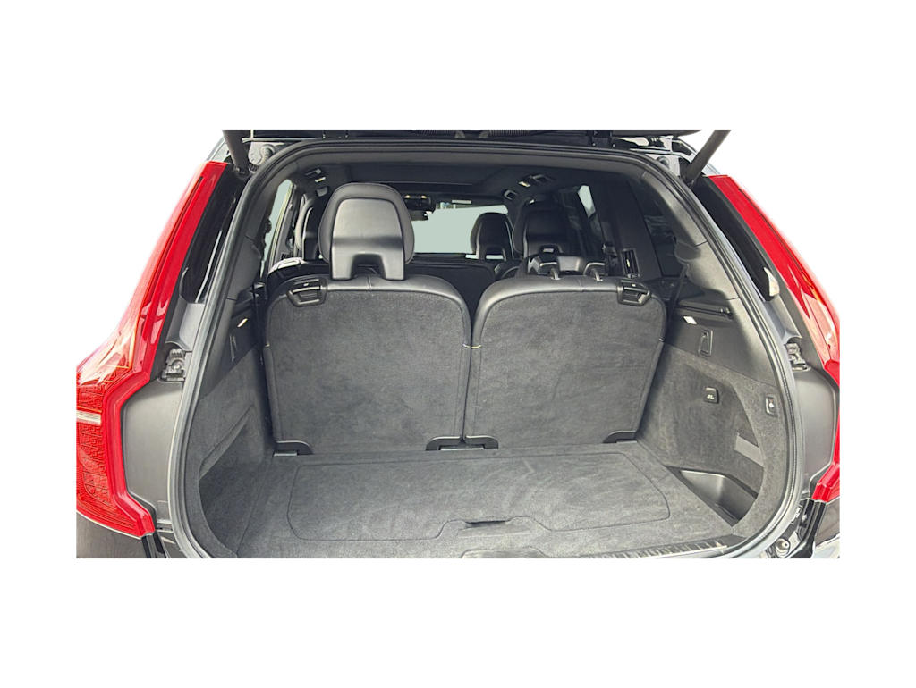 Thumbnail: 2020 Volvo XC90 - 17