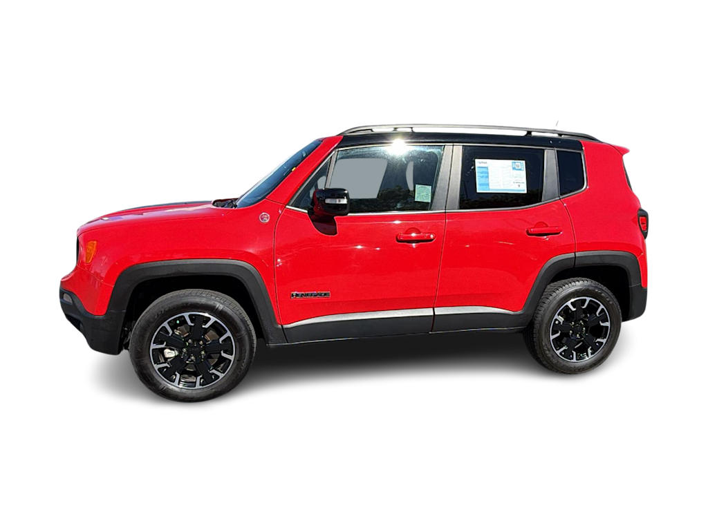 Thumbnail: 2023 Jeep Renegade - 3