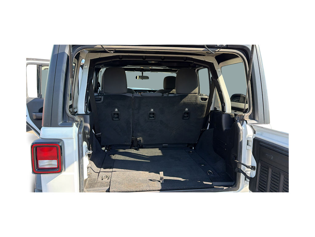 Thumbnail: 2019 Jeep Wrangler - 18