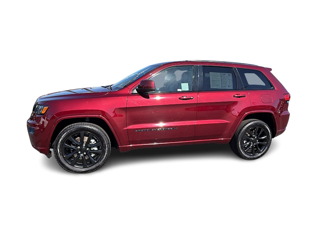 Thumbnail: 2022 Jeep Grand Cherokee - 3