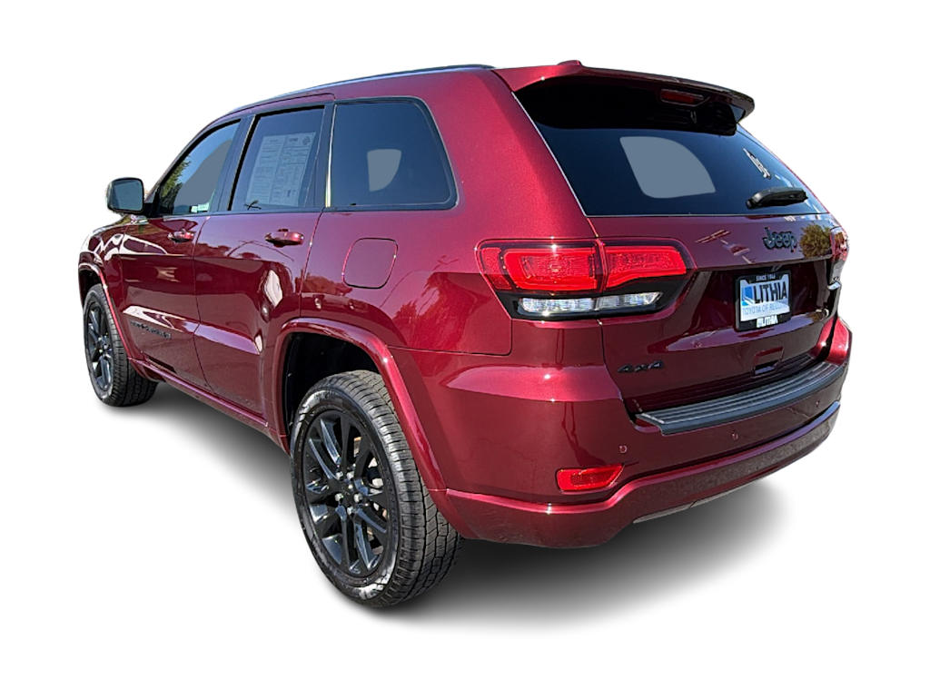 Thumbnail: 2022 Jeep Grand Cherokee - 4