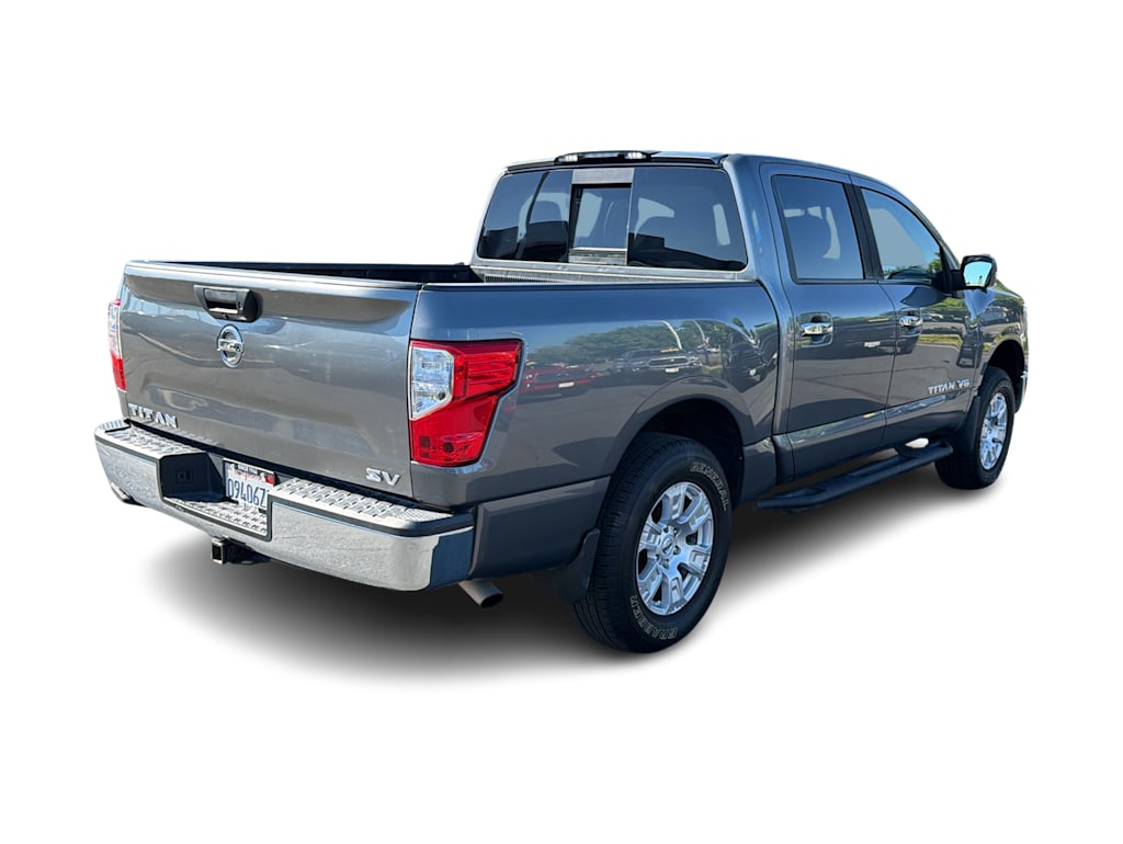 Thumbnail: 2019 Nissan Titan - 21