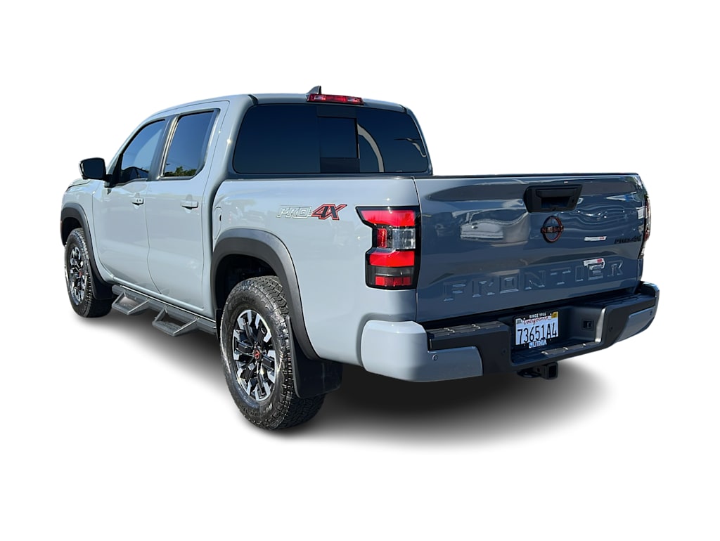 2023 Nissan Frontier PRO-4X 4
