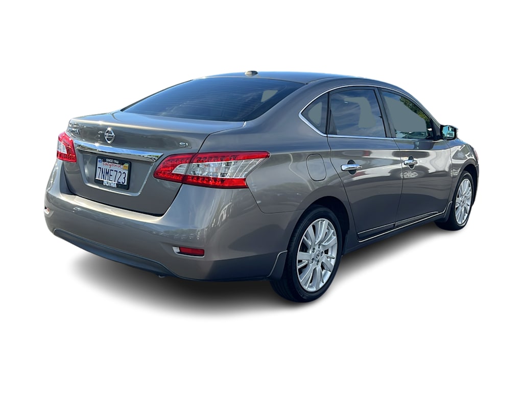 Thumbnail: 2015 Nissan Sentra - 22