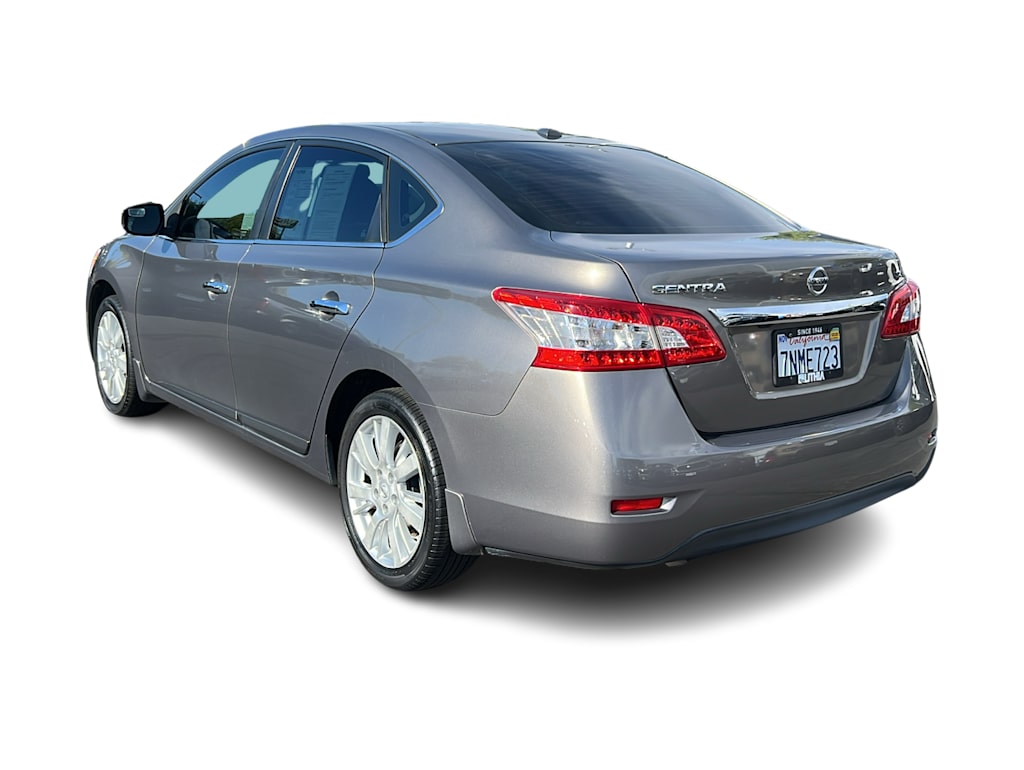 Thumbnail: 2015 Nissan Sentra - 4