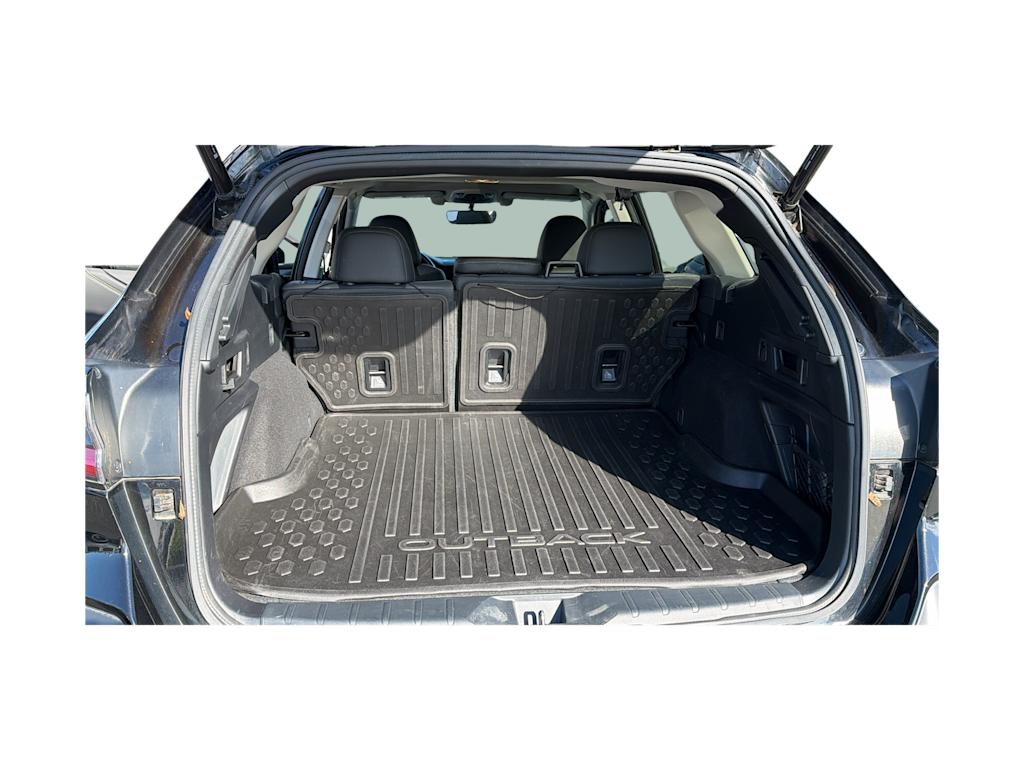 Thumbnail: 2022 Subaru Outback - 17