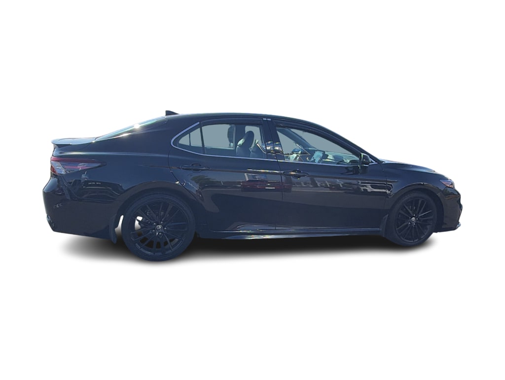 Thumbnail: 2022 Toyota Camry - 21