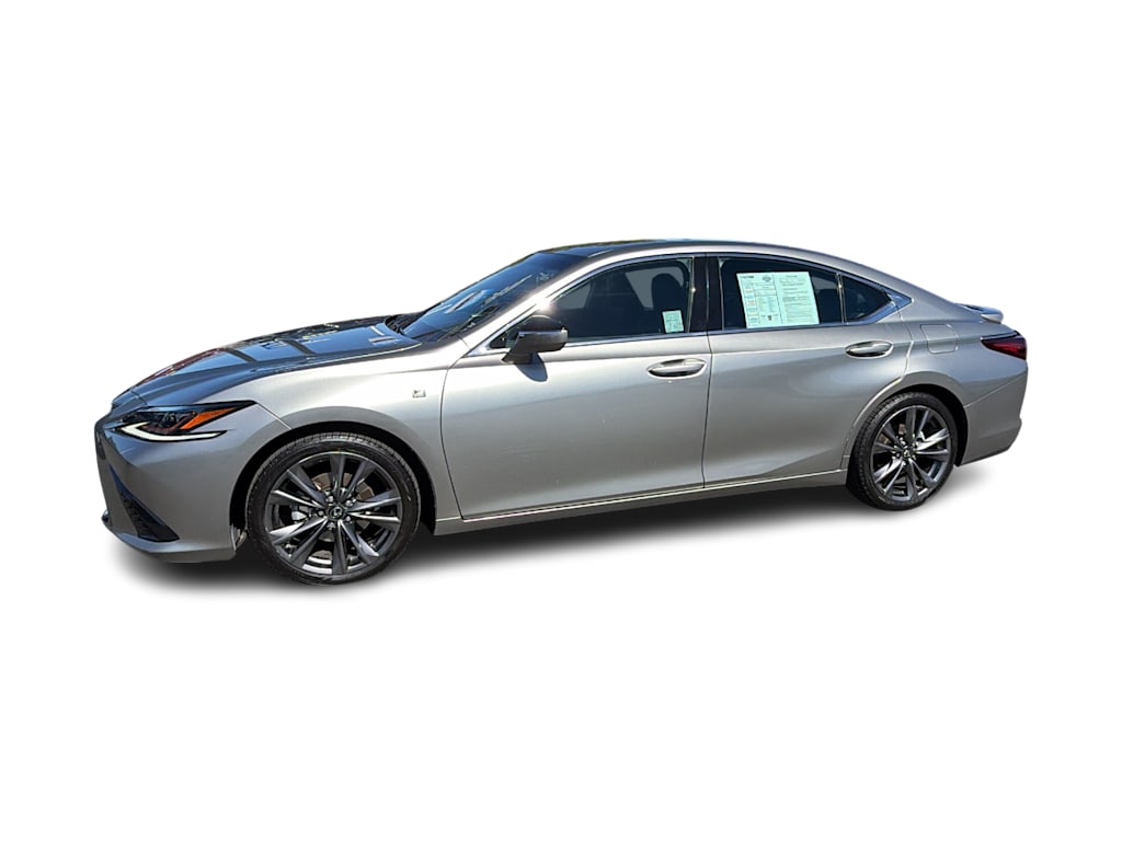 Thumbnail: 2021 Lexus ES - 3