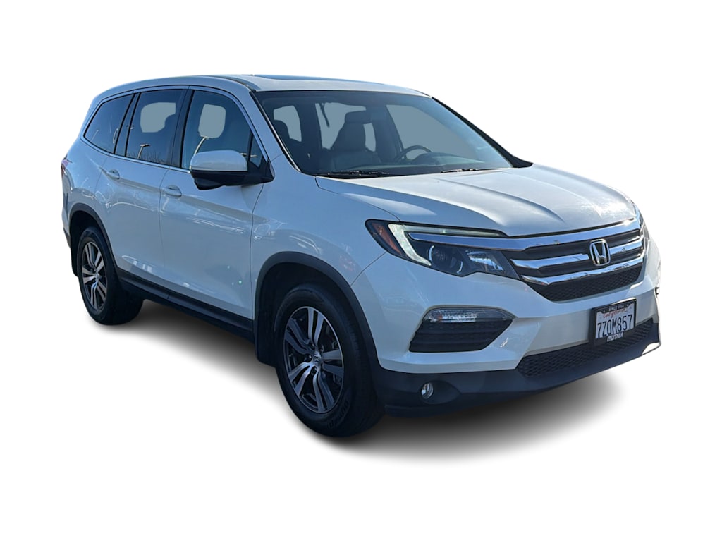 Thumbnail: 2017 Honda Pilot - 20