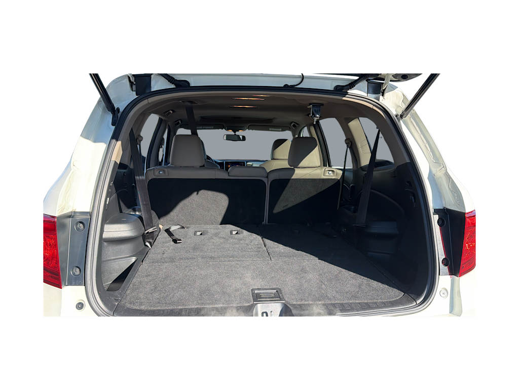 Thumbnail: 2017 Honda Pilot - 17