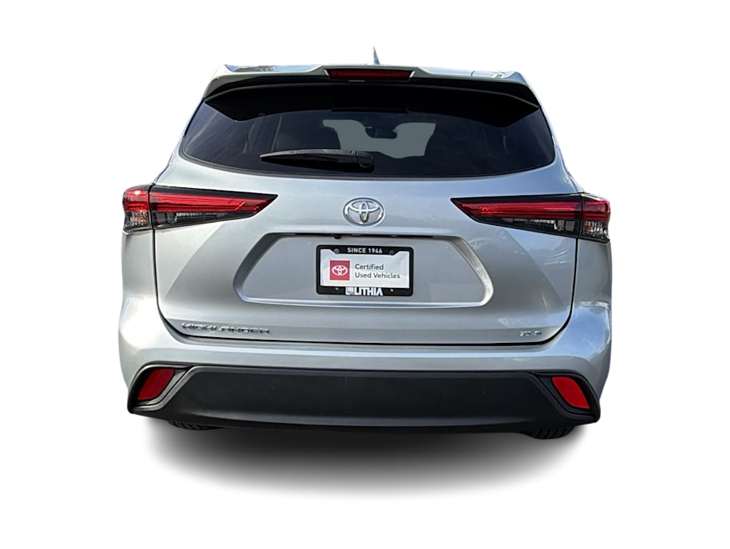Thumbnail: 2022 Toyota Highlander - 5