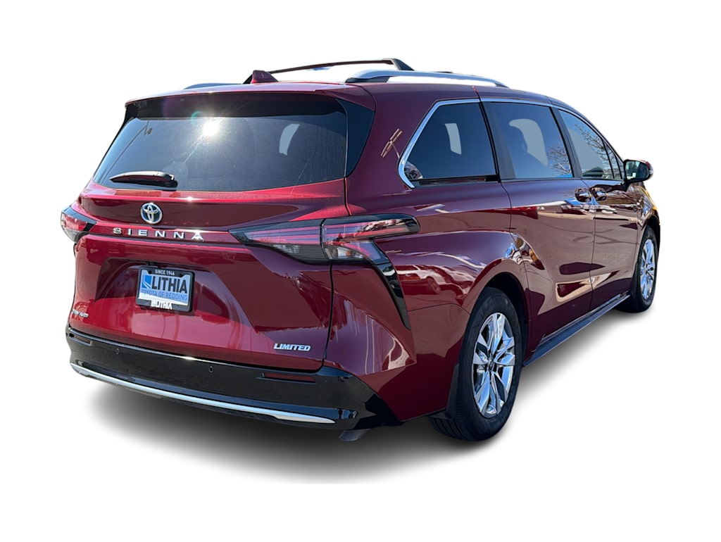 Thumbnail: 2025 Toyota Sienna - 21
