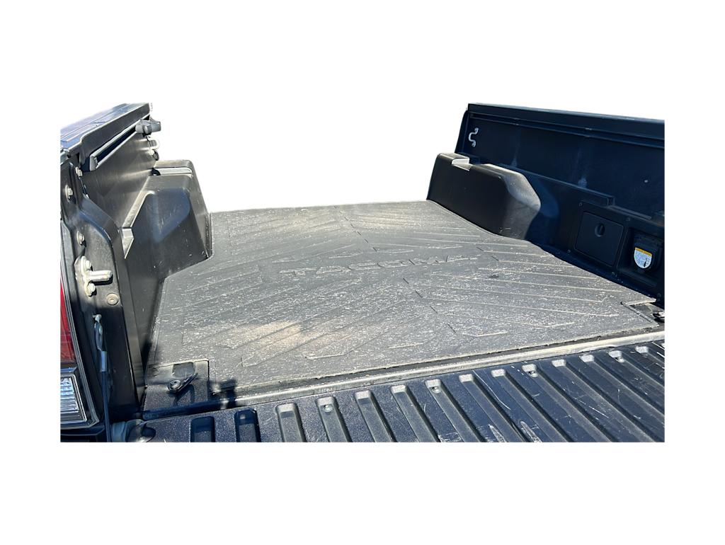 Thumbnail: 2021 Toyota Tacoma - 17