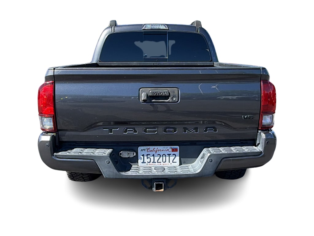 Thumbnail: 2019 Toyota Tacoma - 5
