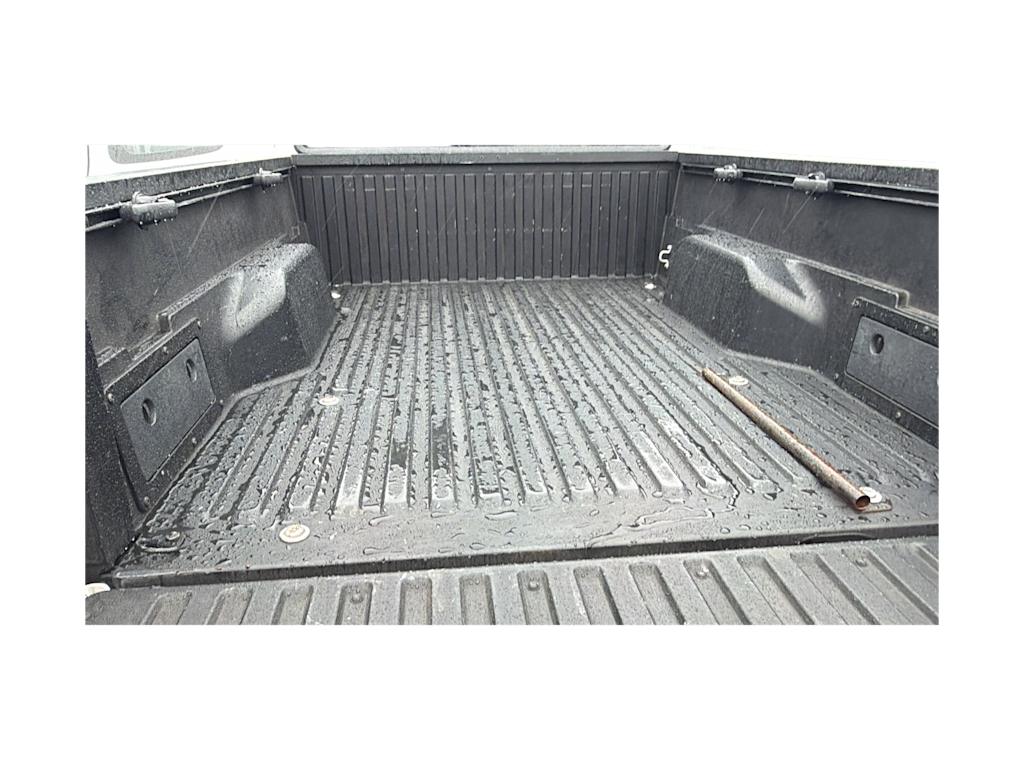 Thumbnail: 2018 Toyota Tacoma - 16