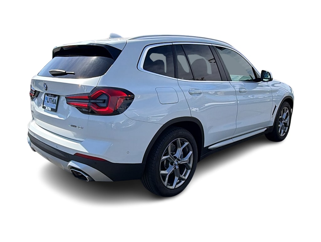 Thumbnail: 2022 BMW X3 - 22