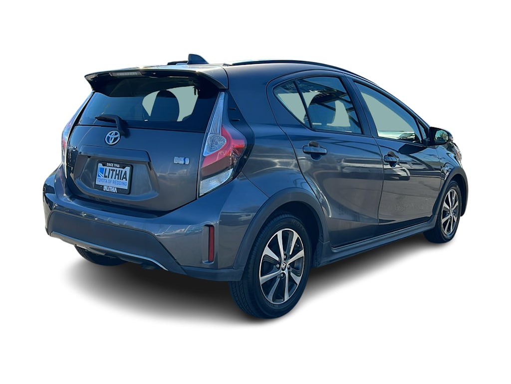 Thumbnail: 2018 Toyota Prius c - 20