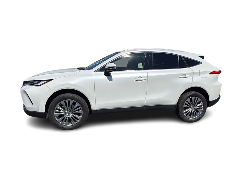 Thumbnail: 2022 Toyota Venza - 3