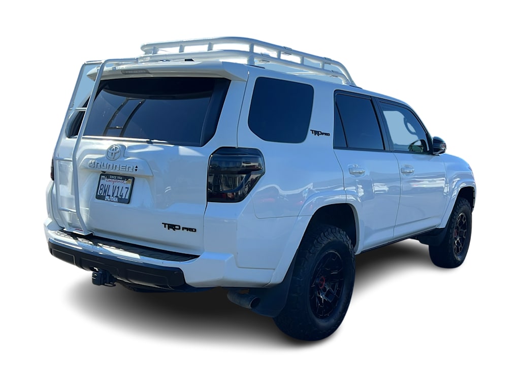 Thumbnail: 2021 Toyota 4Runner - 21