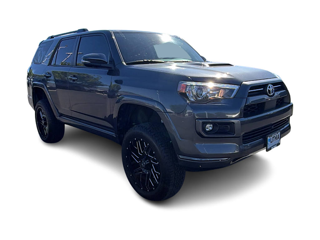 Thumbnail: 2022 Toyota 4Runner - 21