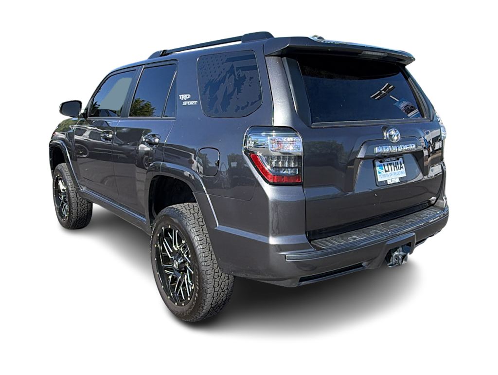 Thumbnail: 2022 Toyota 4Runner - 4