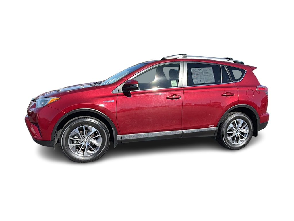 Thumbnail: 2018 Toyota RAV4 - 3