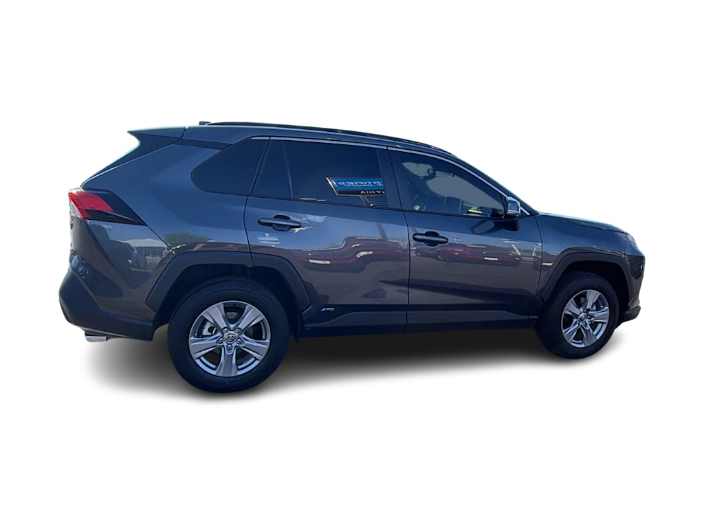 Thumbnail: 2025 Toyota RAV4 - 21