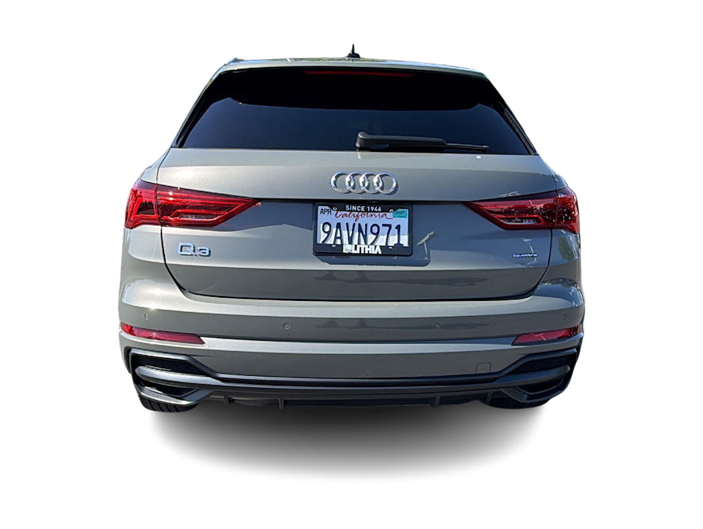Thumbnail: 2022 Audi Q3 - 5