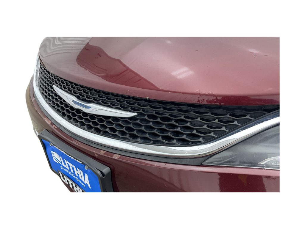 Thumbnail: 2016 Chrysler 200 - 35