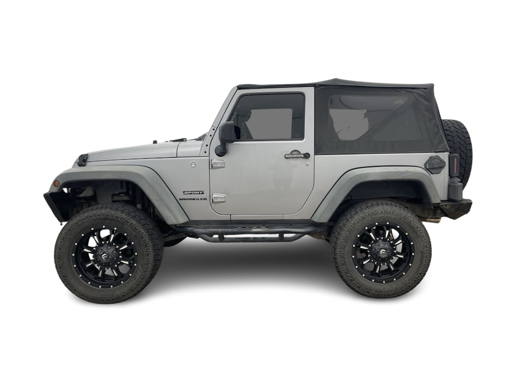 Thumbnail: 2014 Jeep Wrangler - 3