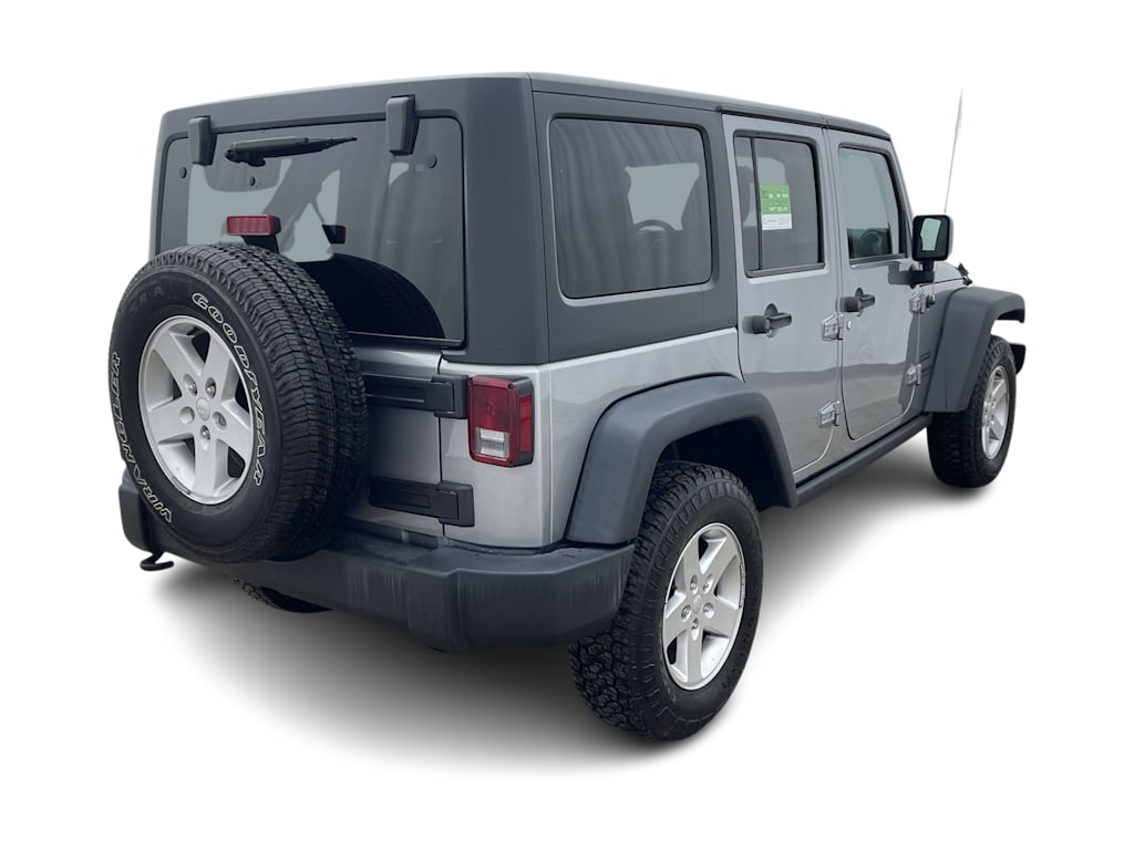 2017 Jeep Wrangler Unlimited Sport 32