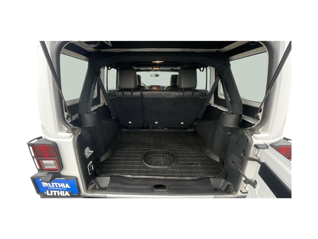 Thumbnail: 2015 Jeep Wrangler - 31
