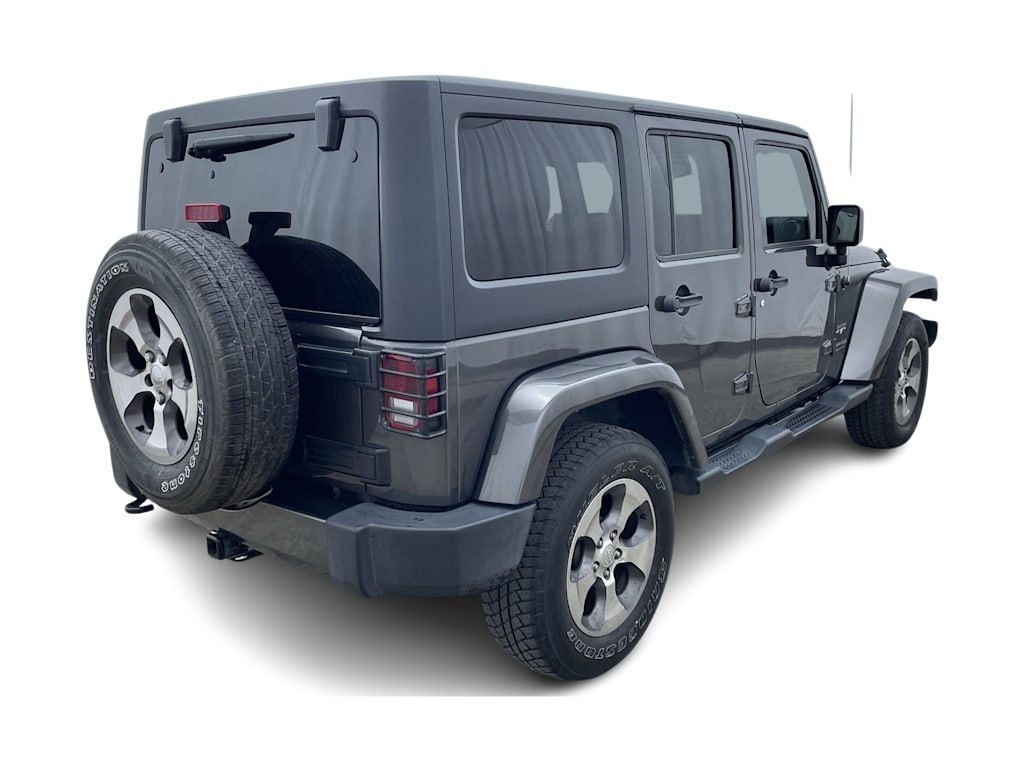 Thumbnail: 2018 Jeep Wrangler - 31