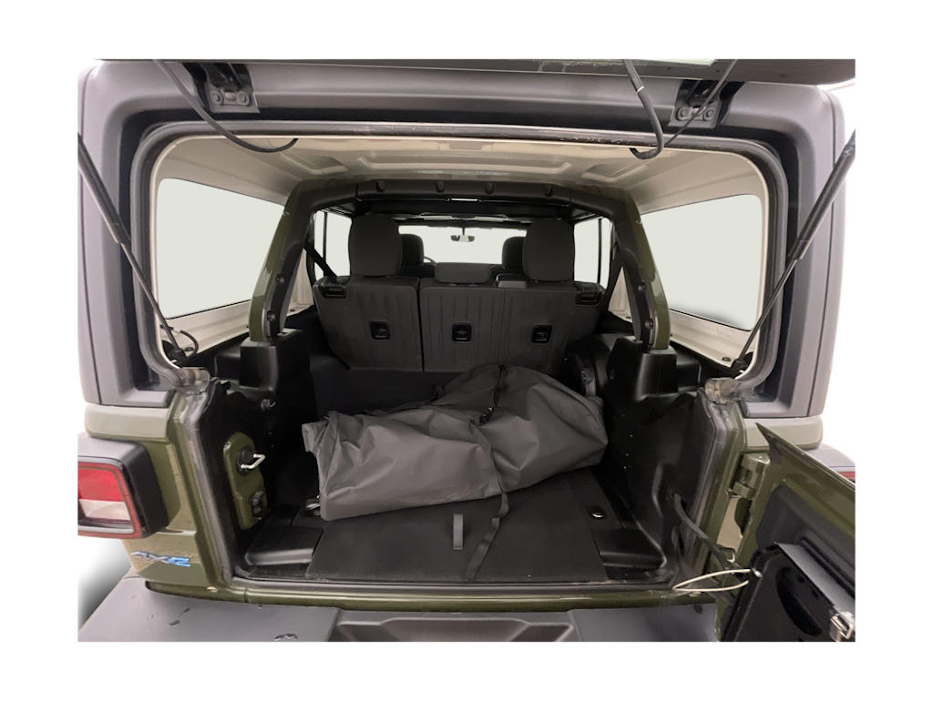 Thumbnail: 2023 Jeep Wrangler - 33