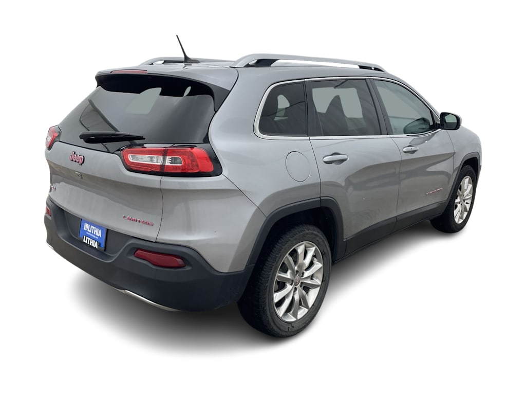 Thumbnail: 2015 Jeep Cherokee - 38