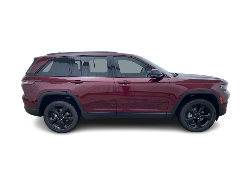 Thumbnail: 2023 Jeep Grand Cherokee - 36