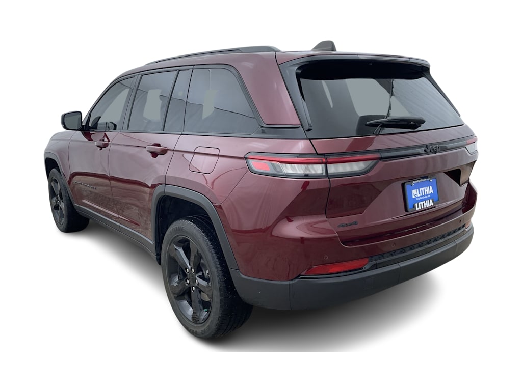 Thumbnail: 2023 Jeep Grand Cherokee - 3
