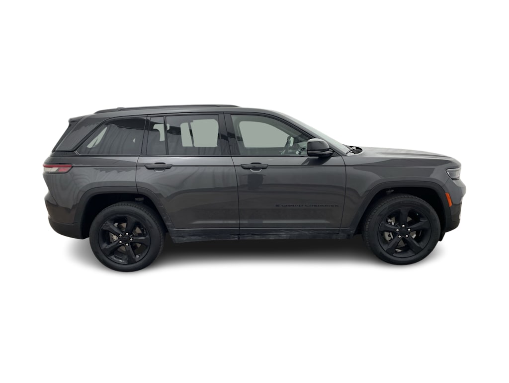 Thumbnail: 2024 Jeep Grand Cherokee - 37
