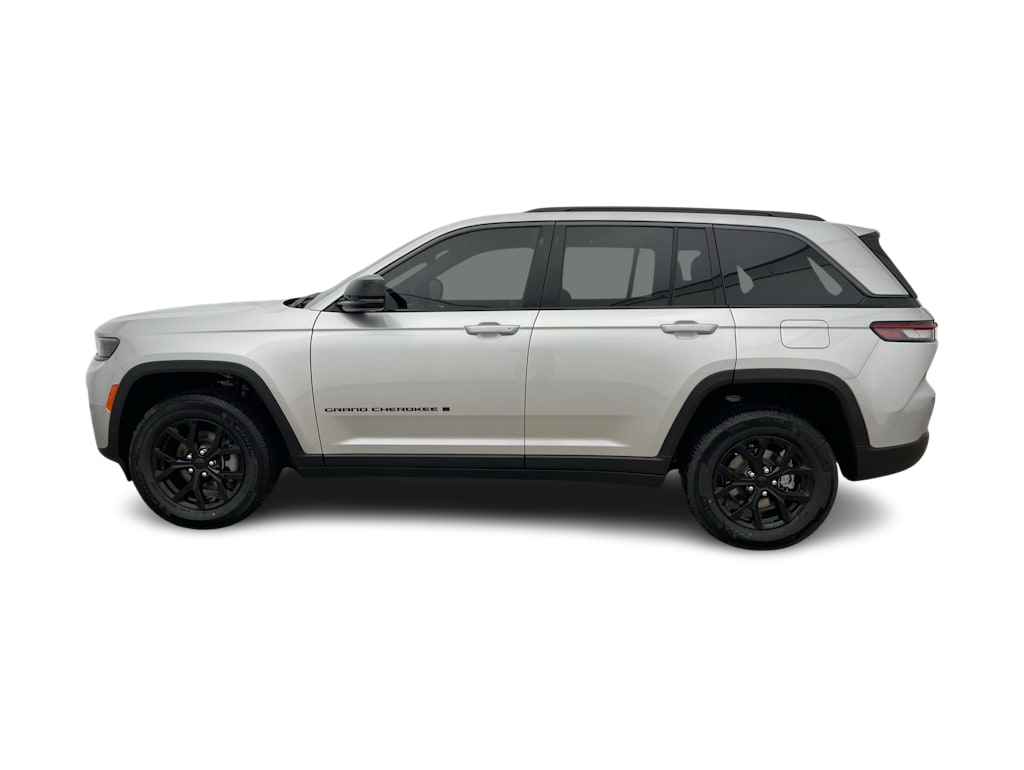 Thumbnail: 2026 Jeep Grand Cherokee - 3