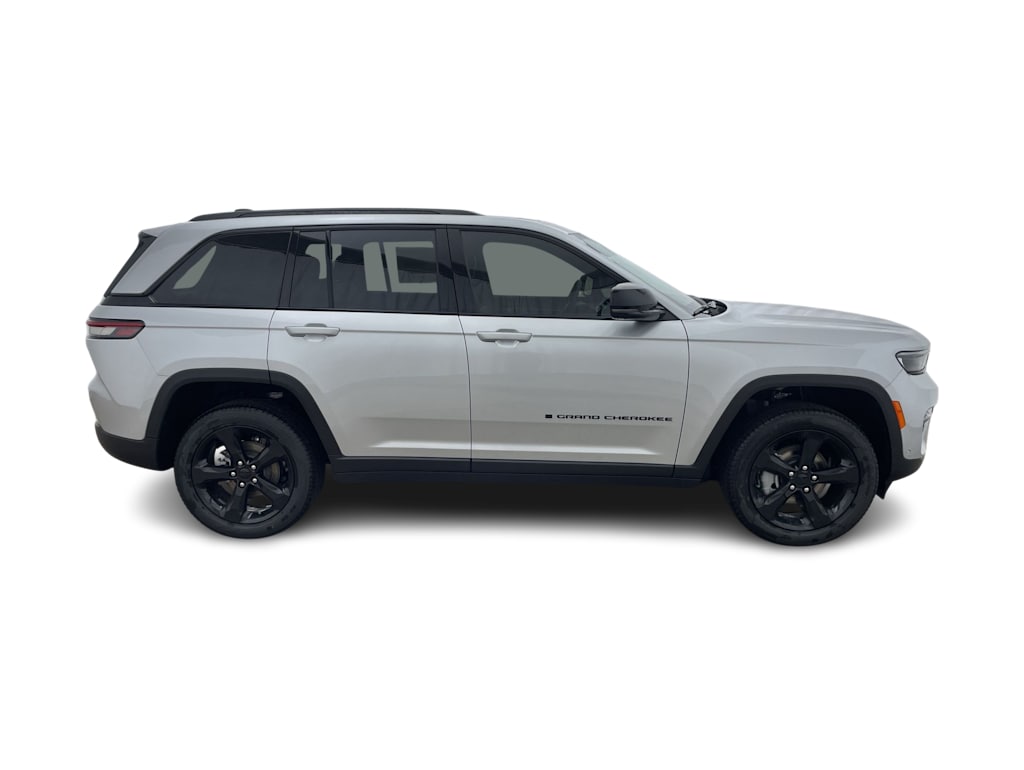 Thumbnail: 2025 Jeep Grand Cherokee - 40