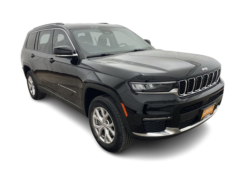 Thumbnail: 2022 Jeep Grand Cherokee L - 38