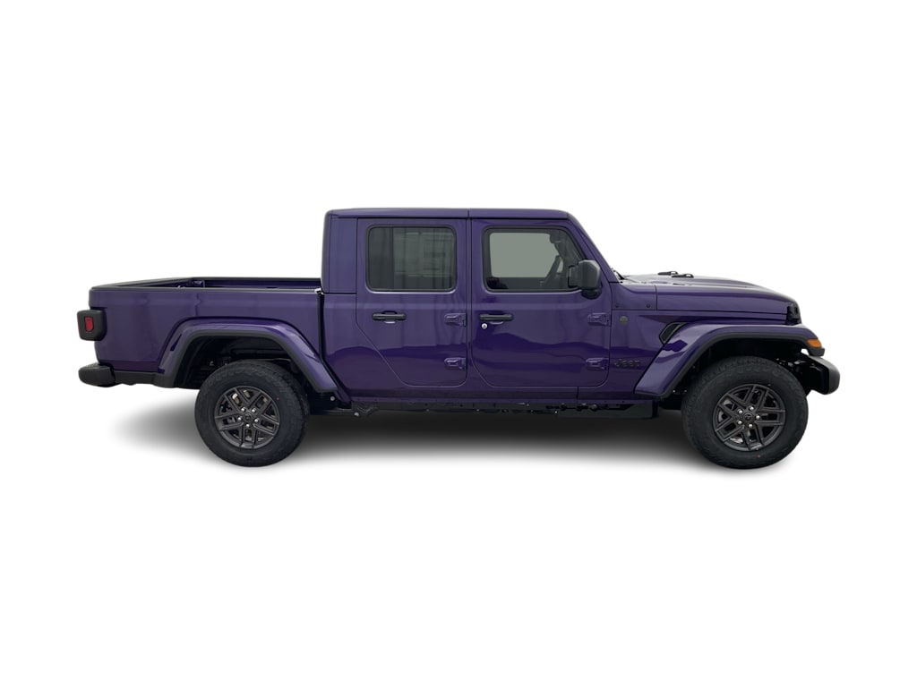 Thumbnail: 2026 Jeep Gladiator - 36